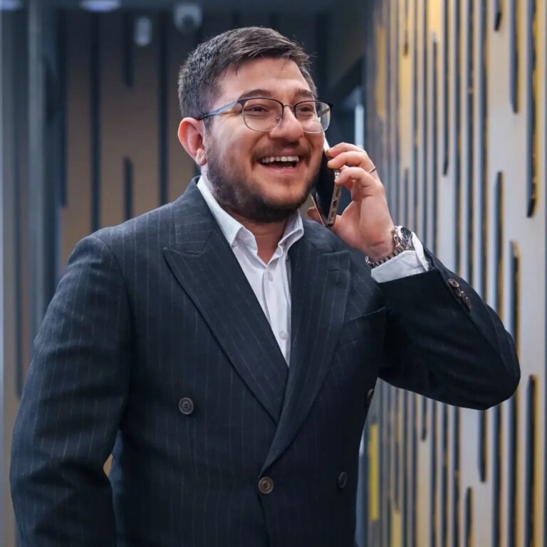 ali-ugur-aktepe-5g-ve-6g-teknolojilerinin-telekomunikasyona-etkisinden-bahsetti-W53NGuLE.jpg