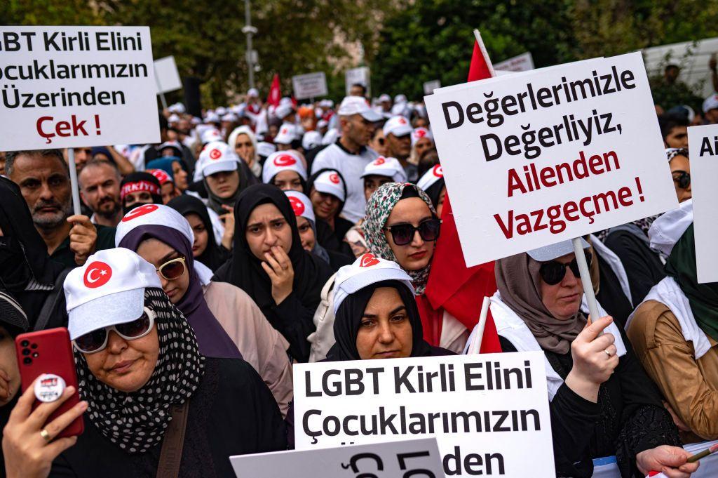 İstanbul'da LGBTİ+ Karşıtı Bir Eylem